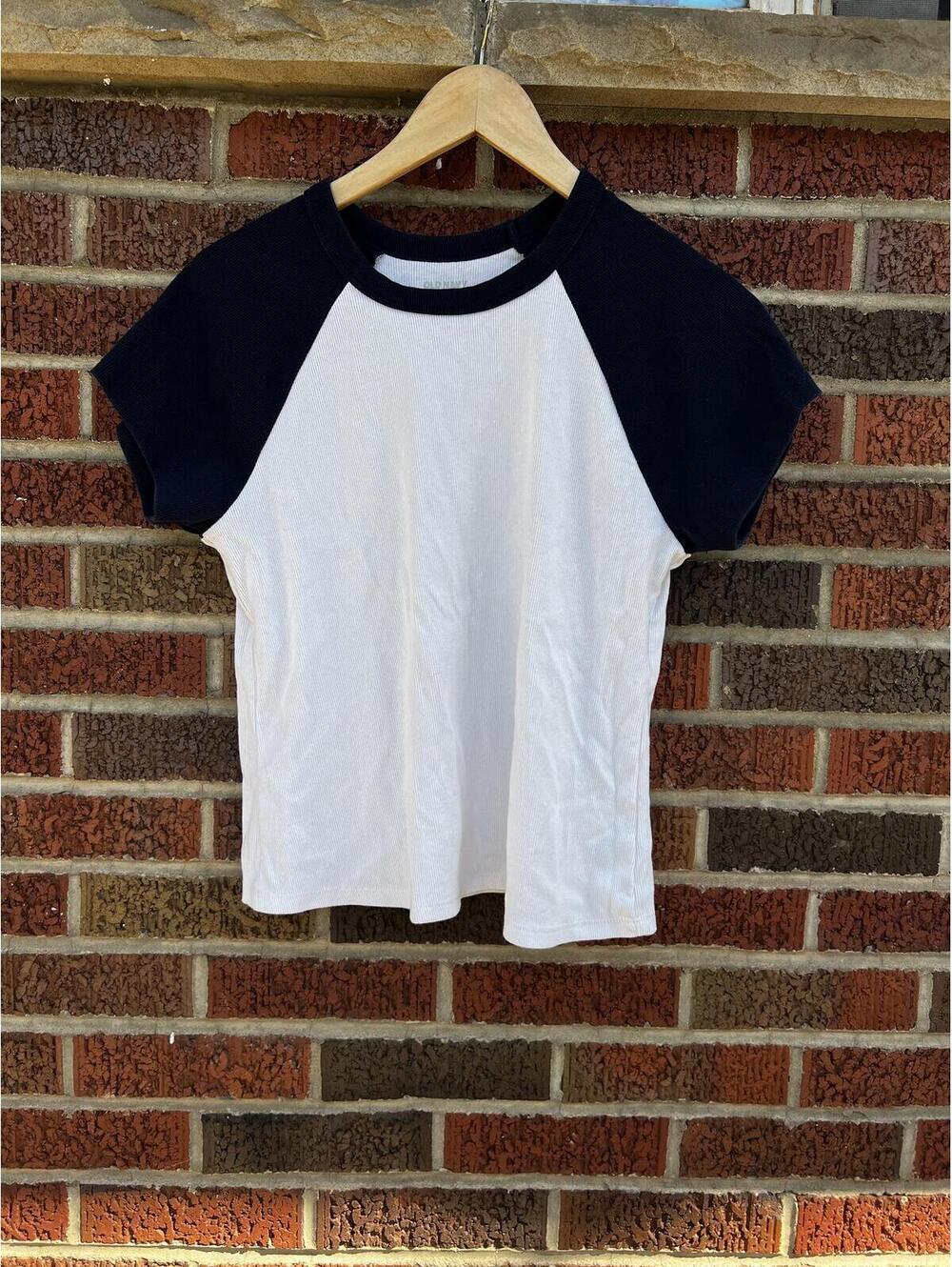 Old Navy White and Navy Blue Short Sleeve Baseball Tee Top